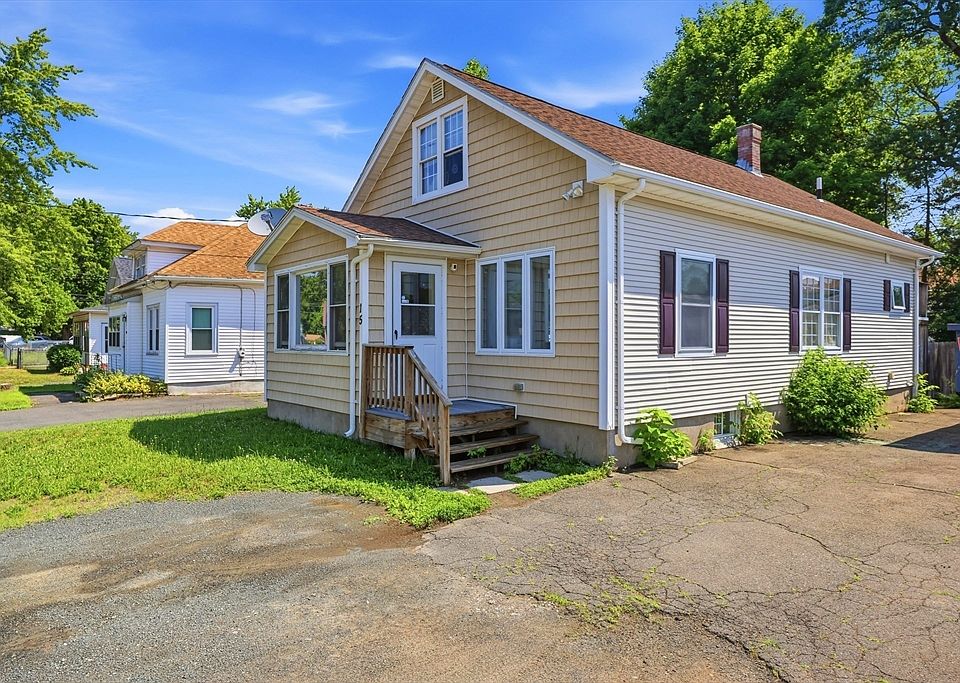 1st image of 15 Rhodes Ave