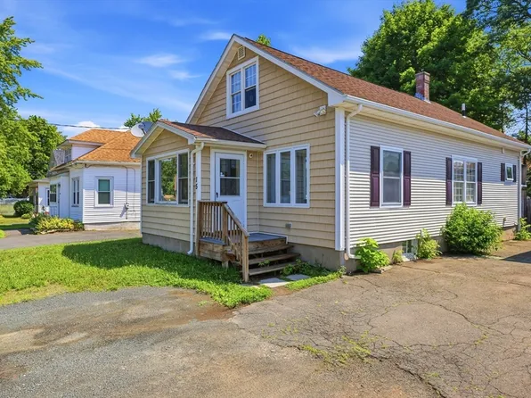15 Rhodes Ave, Feeding Hills, MA 01030