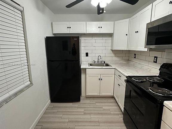 3rd image of 505 NW 177th St APT 222