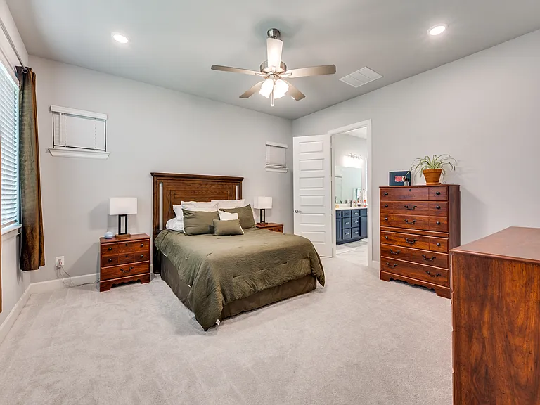 2703 Trinity Ridge St — Photo 13