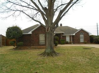 1051 Bayshore Dr, Rockwall, TX 75087
