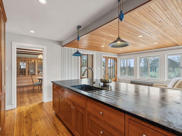 160 Craigie Street, Portland, ME 04102