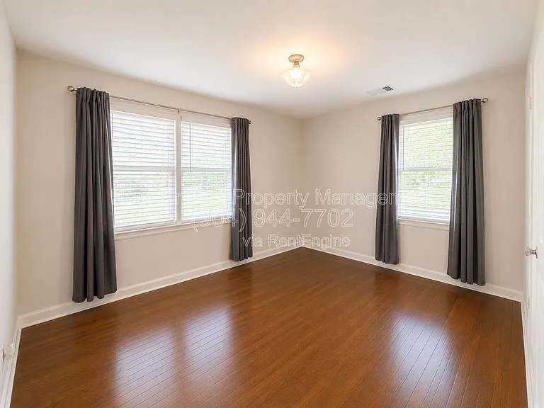 1230 Lechlade St — Photo 16