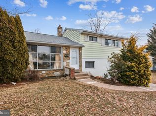 2717 Rossiter Ave, Roslyn, PA 19001