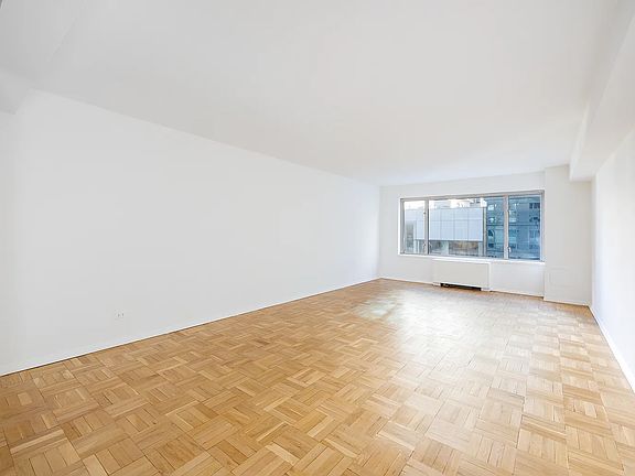 3rd image of 200 E 57th St APT 8D