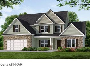 223 Bridgehaven Dr, Raeford, NC 28376