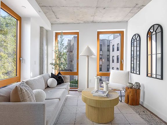 3rd image of 540 Graham Ave #302