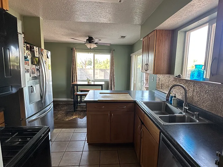 1003 Mineral Way #1 — Photo 5