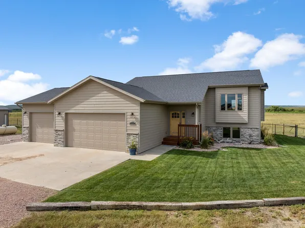 15037 Mandi Ln, Box Elder, SD 57719