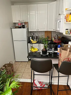 Rented by Compass | media 17