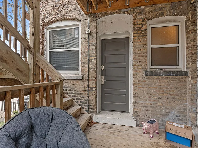 855 W Grace St — Photo 16