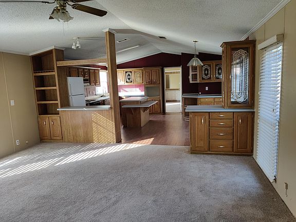 5th image of 418 Edgemere Ave