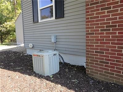 3rd image of 800 Wayne Ave
