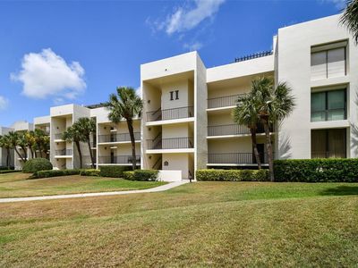 50 Coe Rd APT 215, Belleair, FL, 33756