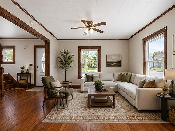 2nd image of 3989 Lake Ave