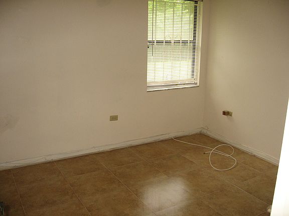 5th image of 8332 N Missionwood Cir