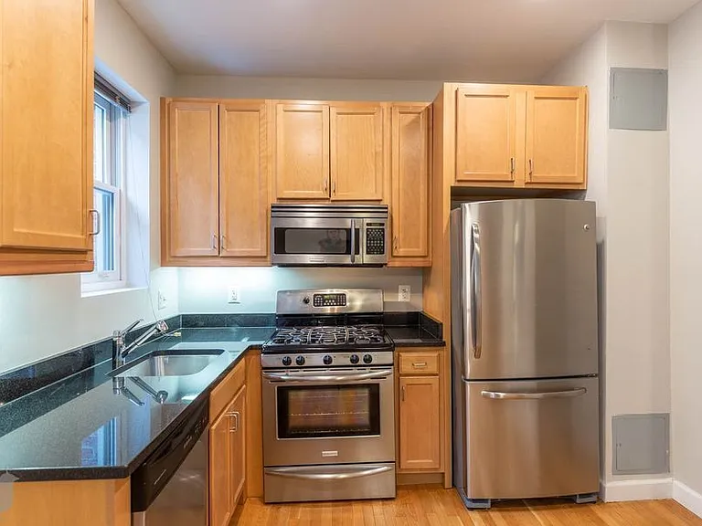 1440 Columbia Rd NW #303 — Photo 15