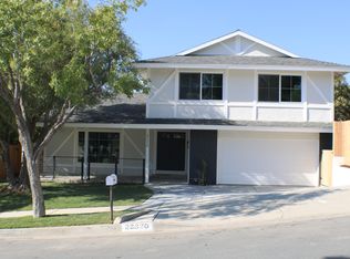22320 Barbacoa Dr, Santa Clarita, CA 91350