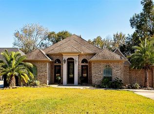 2907 Canal Ave, Nederland, TX 77627