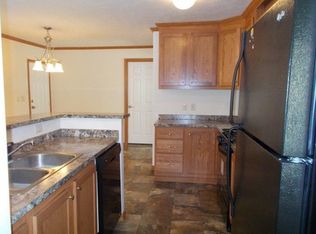 154 S Meadow Dr, Batavia, OH 45103