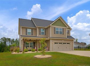 121 Stonebriar Ave, Raeford, NC 28376