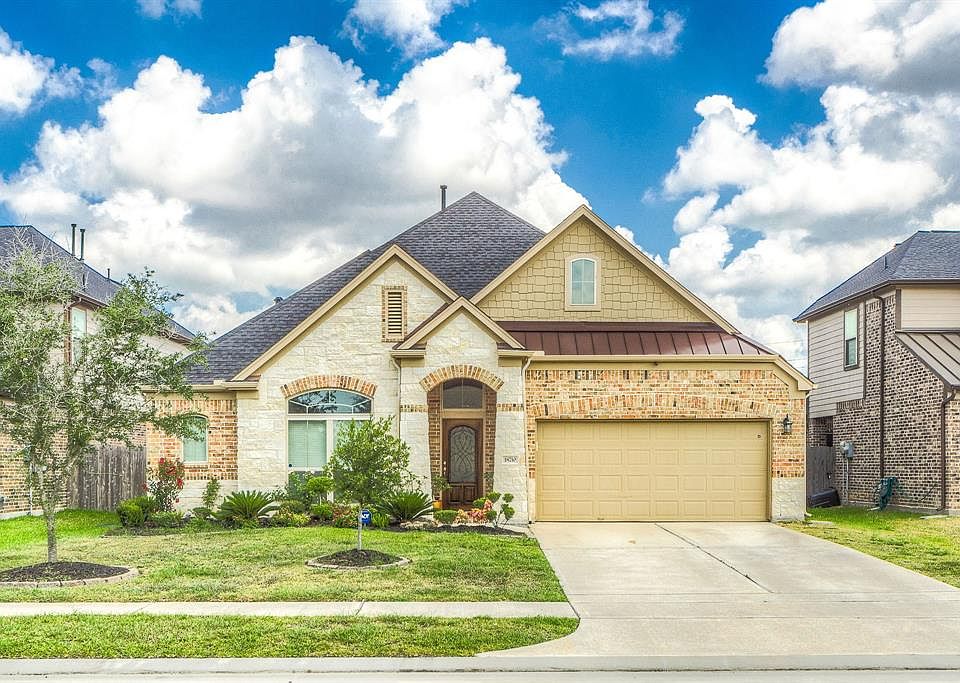 1st image of 18710 Bene Vista Dr