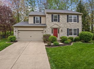 3611 N Heartwood Rd, Amelia, OH 45102