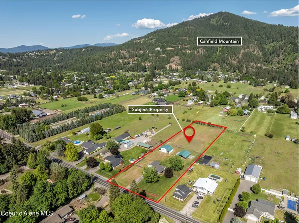5904 N 15th St, Dalton Gardens, ID 83815
