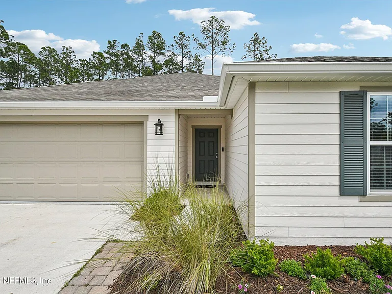 2635 Windsor Lakes Way — Photo 3