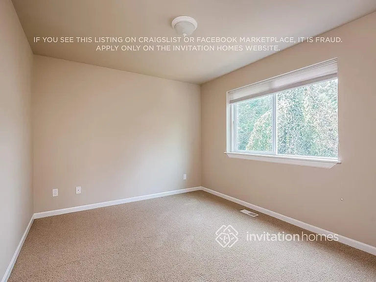 5904 NE 4th Pl — Photo 14