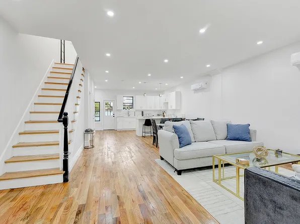 1142 E 35th St, Brooklyn, NY 11210