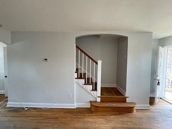 4th image of 417 S Veitch St