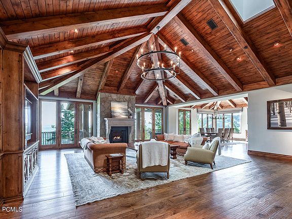 4th image of 362 Centennial Cir