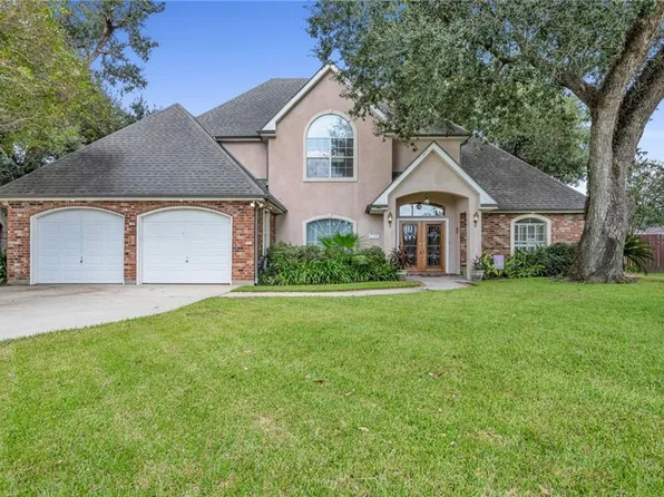 150 Colony Rd, Belle Chasse, LA 70037