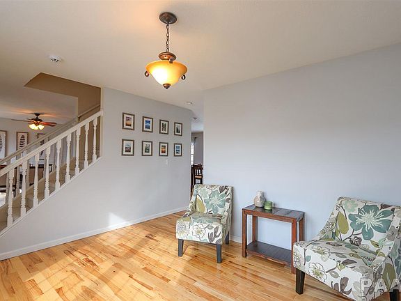 3rd image of 6344 N Syler Dr