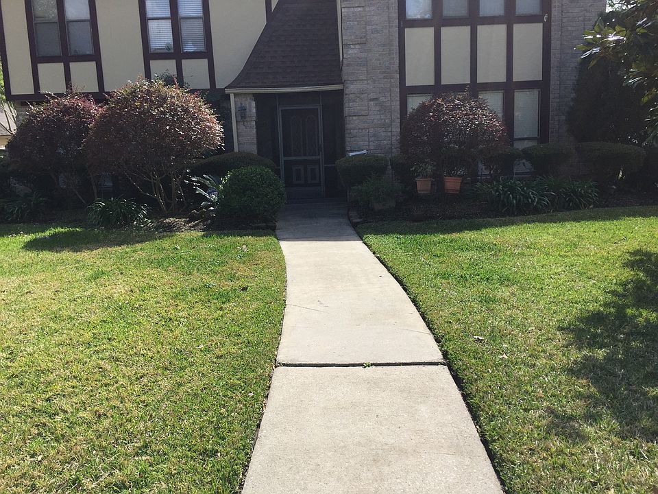 2nd image of 12807 Chriswood Dr