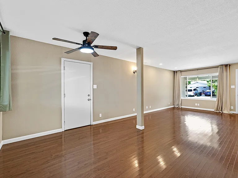 1159 Madrone Way — Photo 8