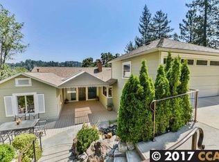 5 Los Conejos, Orinda, CA 94563