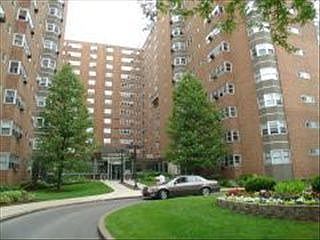 1st image of 4950 N Marine Dr APT 805