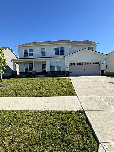 1046 Elmwood Ln Photo 1