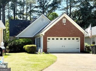110 S Fairfield Dr, Peachtree City, GA 30269