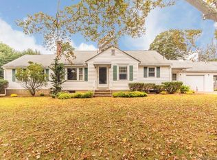 29 Westmore Rd, Cheshire, CT 06410