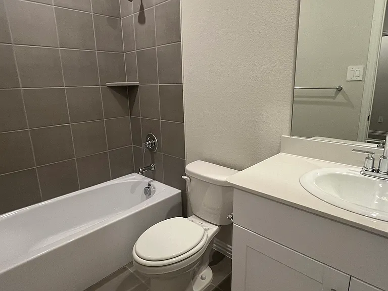 4005 Turpin Dr — Photo 20