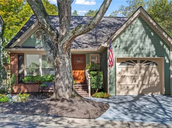 2003 Falcon Glen Ct, Johns Creek, GA 30022
