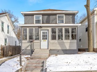 1021 Sherman St SE, Grand Rapids, MI 49506