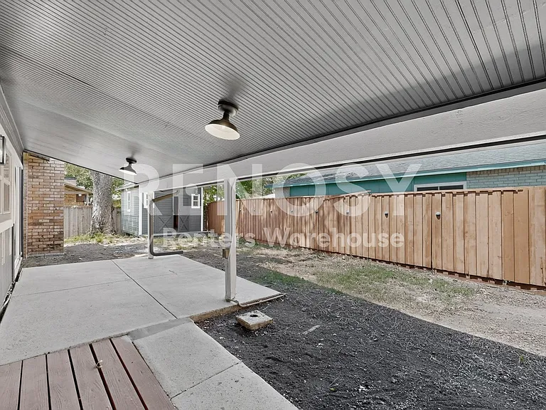 1527 Cherokee Trl — Photo 32
