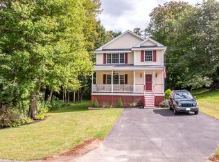 16 Woodside Rd, Billerica, MA 01821