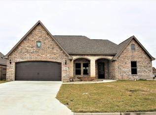 8360 Vaquero Dr, Beaumont, TX 77713