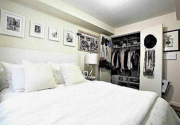 3rd image of 56 Saint Marks Pl APT 5D