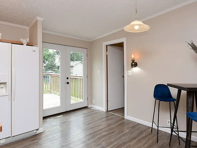 38 Cypress St — Photo 18